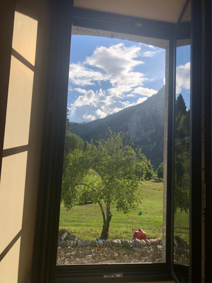 L 'Air D'Aspe Bed & Breakfast Accous Екстериор снимка