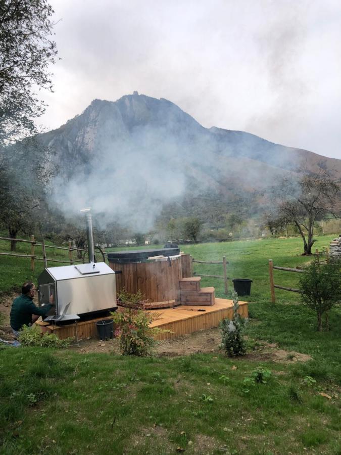 L 'Air D'Aspe Bed & Breakfast Accous Екстериор снимка